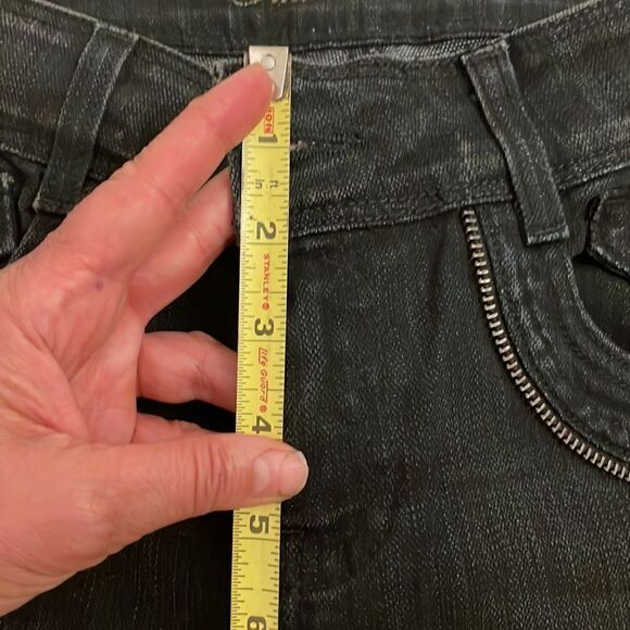 SMALL TOWN BLACK SKINNY JEANS.  NEW WITH TAGS.  STYLE IS ARIEL - Picture 10 of 13